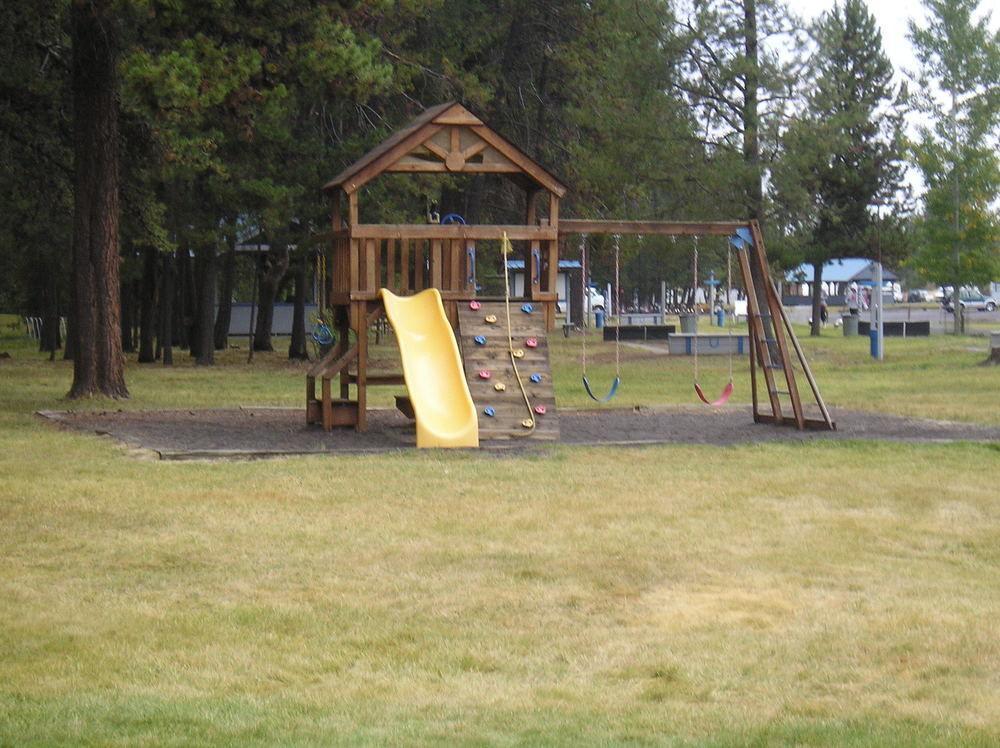Bend-Sunriver Rv Campground Three Rivers Buitenkant foto