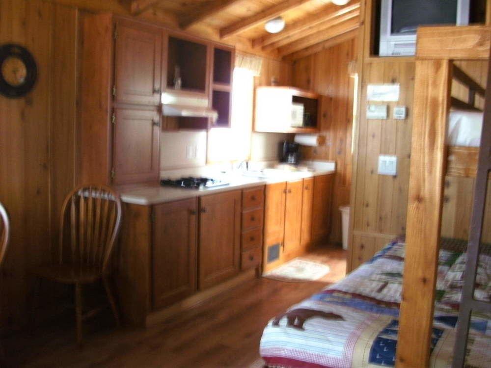 Bend-Sunriver Rv Campground Three Rivers Buitenkant foto