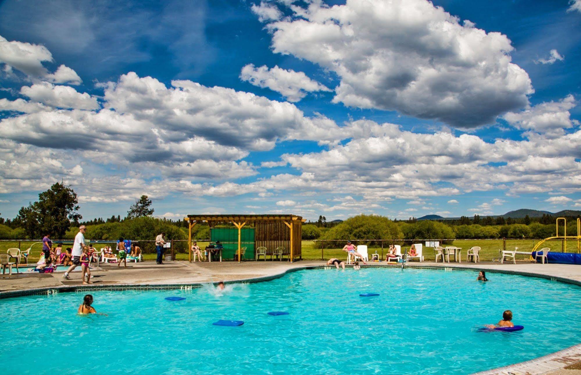 Bend-Sunriver Rv Campground Three Rivers Buitenkant foto